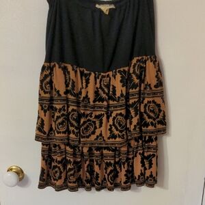 Diane Von Furstenberg Black and Tan Floral A-Line Skirt